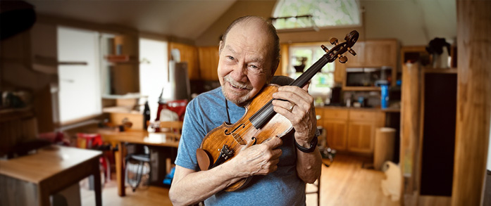 Bobby Hicks Death: Popular Fiddle Musical Instrumentalist Sadly Dies From Heart Complications